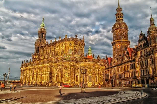 DRESDEN-Best-Places–To-Visit